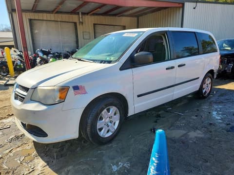 2013 Dodge Grand Caravan, VIN 2C4RDGBGXDR648746. Фото 1 з 6 з аукціону Copart. Каталог авто зі США OpenDataCar.