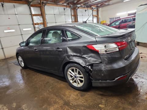 2015 Ford Focus, VIN 1FADP3F27FL274011. Фото 2 з 6 з аукціону Copart. Каталог авто зі США OpenDataCar.