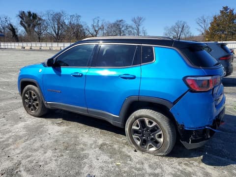 2018 Jeep Compass, VIN 3C4NJDDB9JT264151. Фото 2 з 6 з аукціону Copart. Каталог авто зі США OpenDataCar.