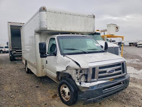 2008 Ford E-450, VIN 1FDXE45S28DB52945. Фото 4 з 6 з аукціону Copart. Каталог авто зі США OpenDataCar.