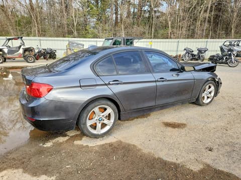 2015 Bmw 3 Series, VIN WBA3C1C59FP852300. Фото 3 з 6 з аукціону Copart. Каталог авто зі США OpenDataCar.