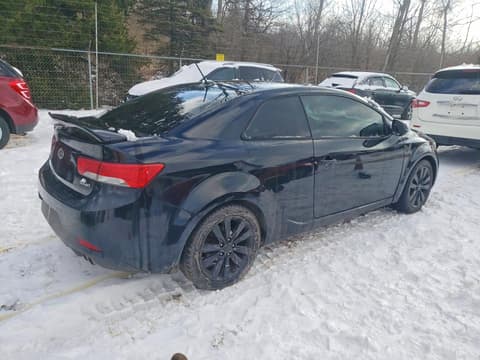 2011 Kia Forte, VIN KNAFW6A32B5373550. Photo 3 of 6 from Copart auction. OpenDataCar US salvage catalog.