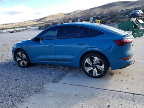 2021 Audi e-tron Sportback, VIN WA13AAGE4MB029720. Фото 2 из 6 с аукциона Copart. Каталог авто из США OpenDataCar.