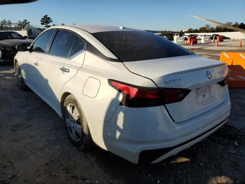 2020 Nissan Altima, VIN 1N4BL4BV2LC123131. Фото 2 з 6 з аукціону Copart. Каталог авто зі США OpenDataCar.