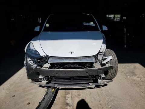 2023 Tesla Model Y, VIN 7SAYGDEE3PA119943. Фото 5 из 6 с аукциона Copart. Каталог авто из США OpenDataCar.