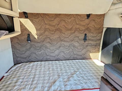 2014 Volvo VNL, VIN 4V4NC9TG2EN177576. Фото 6 из 6 с аукциона Copart. Каталог авто из США OpenDataCar.