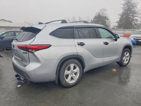 2023 Toyota Highlander, VIN 5TDBBRCH4PS567702. Фото 3 з 6 з аукціону Copart. Каталог авто зі США OpenDataCar.