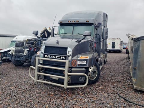2020 Mack Anthem, VIN 1M1AN4GY4LM012481. Фото 2 из 6 с аукциона Copart. Каталог авто из США OpenDataCar.