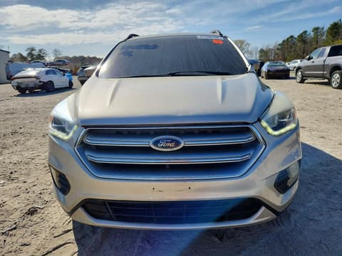 2017 Ford Escape, VIN 1FMCU9GD5HUD92634. Фото 5 з 6 з аукціону Copart. Каталог авто зі США OpenDataCar.