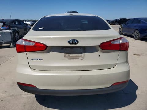 2015 Kia Forte, VIN KNAFK4A62F5341777. Фото 6 з 6 з аукціону Copart. Каталог авто зі США OpenDataCar.
