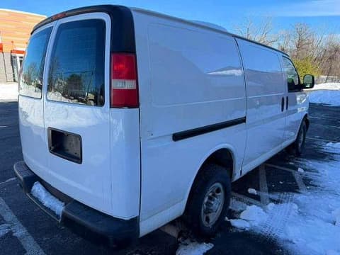 2015 Chevrolet Express 2500, VIN 1GCWGFCF8F1184924. Фото 3 з 6 з аукціону Copart. Каталог авто зі США OpenDataCar.