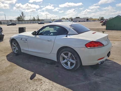 2016 Bmw Z4, VIN WBALL5C5XG5A20343. Фото 2 из 6 с аукциона Copart. Каталог авто из США OpenDataCar.