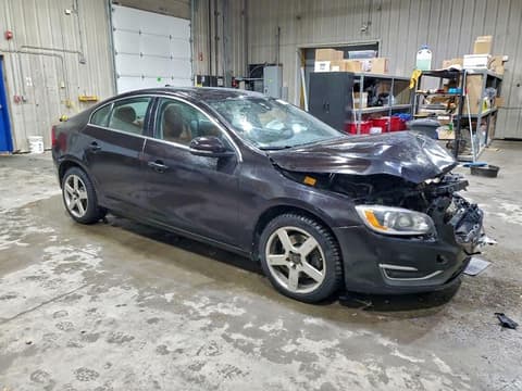 2014 Volvo S60, VIN YV1612FH8E2281230. Фото 4 з 6 з аукціону Copart. Каталог авто зі США OpenDataCar.