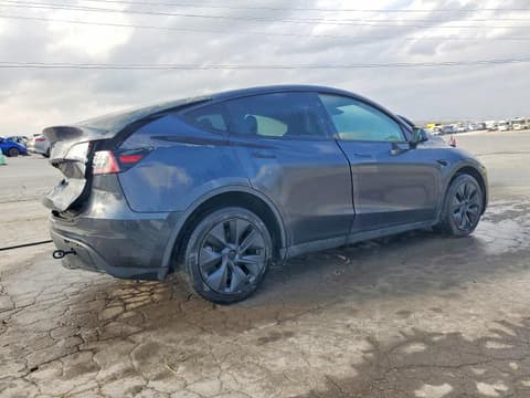 2024 Tesla Model Y, VIN 7SAYGDED7RF112734. Фото 3 з 6 з аукціону Copart. Каталог авто зі США OpenDataCar.