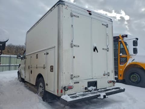 2018 Chevrolet Express 3500, VIN 1GB0GRFGXJ1336419. Фото 2 з 6 з аукціону Copart. Каталог авто зі США OpenDataCar.