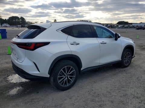 2024 Lexus NX 350, VIN JTJAGCEZXR2010851. Zdjęcie 3 z 6 z aukcji Copart. Katalog aut z USA OpenDataCar.