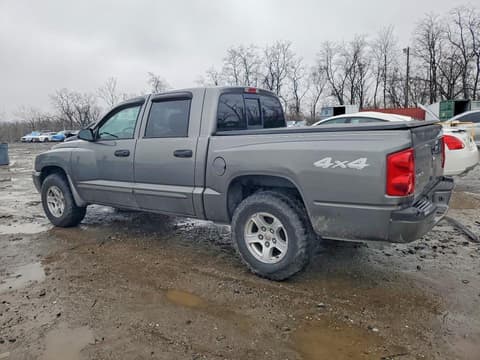 2005 Dodge Dakota, VIN 1D7HW48N65S338528. Фото 2 из 6 с аукциона Copart. Каталог авто из США OpenDataCar.