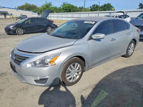 2015 Nissan Altima, VIN 1N4AL3AP2FN322567. Фото 1 з 6 з аукціону Copart. Каталог авто зі США OpenDataCar.