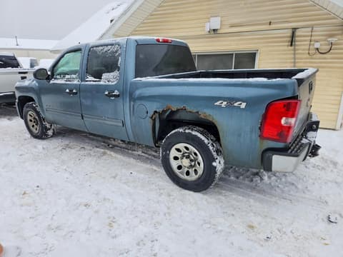 2011 Chevrolet Silverado, VIN 3GCPKREA2BG317517. Zdjęcie 2 z 6 z aukcji Copart. Katalog aut z USA OpenDataCar.