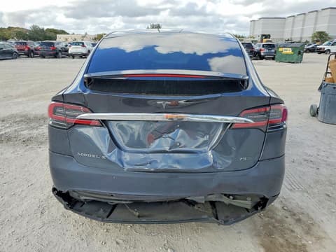 2017 Tesla Model X, VIN 5YJXCBE2XHF077841. Фото 6 з 6 з аукціону Copart. Каталог авто зі США OpenDataCar.