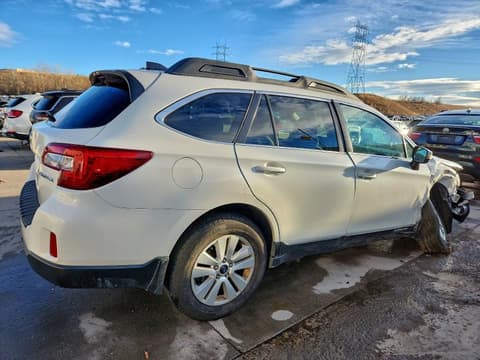 2016 Subaru Outback, VIN 4S4BSBHC3G3282510. Zdjęcie 3 z 6 z aukcji Copart. Katalog aut z USA OpenDataCar.