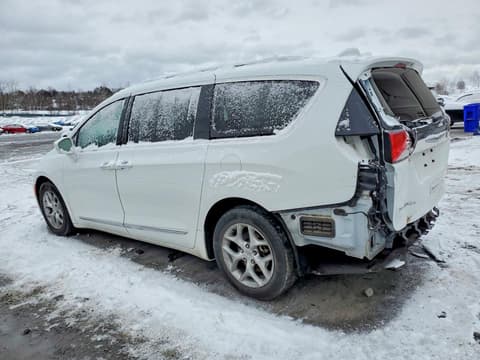 2018 Chrysler Pacifica, VIN 2C4RC1EGXJR317530. Фото 2 из 6 с аукциона Copart. Каталог авто из США OpenDataCar.