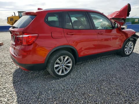 2016 Bmw X3, VIN 5UXWX9C57G0D67815. Фото 3 з 6 з аукціону Copart. Каталог авто зі США OpenDataCar.