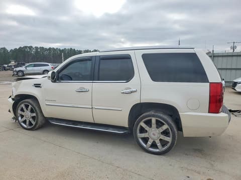 2013 Cadillac Escalade, VIN 1GYS3BEFXDR184805. Фото 2 з 6 з аукціону Copart. Каталог авто зі США OpenDataCar.
