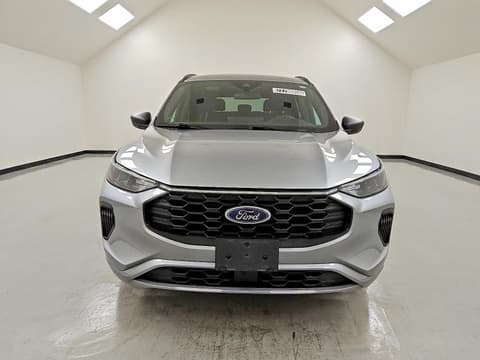 2023 Ford Escape, VIN 1FMCU0MN8PUB32574. Zdjęcie 5 z 6 z aukcji Copart. Katalog aut z USA OpenDataCar.