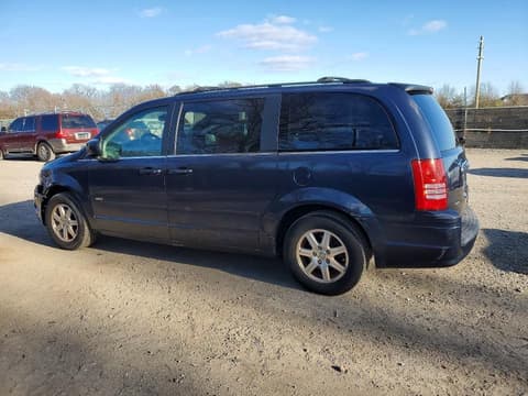 2008 Chrysler Town & Country, VIN 2A8HR54P18R711293. Фото 2 з 6 з аукціону Copart. Каталог авто зі США OpenDataCar.