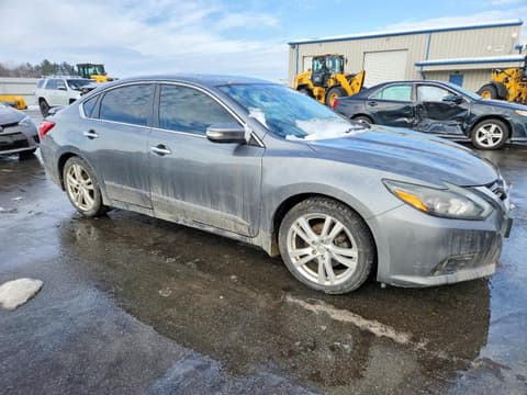 2017 Nissan Altima, VIN 1N4BL3AP4HC249110. Фото 4 з 6 з аукціону Copart. Каталог авто зі США OpenDataCar.