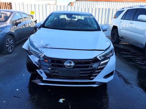 2025 Nissan Versa, VIN 3N1CN8EV3SL885157. Фото 5 из 6 с аукциона Copart. Каталог авто из США OpenDataCar.