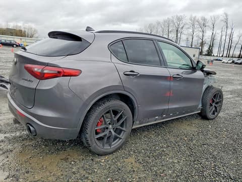 2020 Alfa romeo Stelvio, VIN ZASPAKBN2L7C74268. Фото 3 з 6 з аукціону Copart. Каталог авто зі США OpenDataCar.