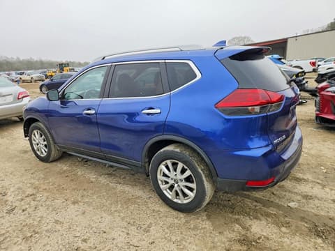 2018 Nissan Rogue, VIN 5N1AT2MV0JC802573. Фото 2 з 6 з аукціону Copart. Каталог авто зі США OpenDataCar.