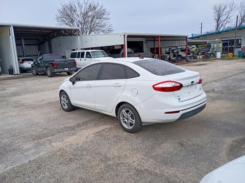 2019 Ford Fiesta, VIN 3FADP4BJ2KM110600. Фото 3 з 6 з аукціону Copart. Каталог авто зі США OpenDataCar.