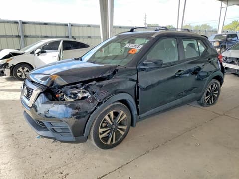 2019 Nissan Kicks, VIN 3N1CP5CU2KL506880. Фото 1 з 6 з аукціону Copart. Каталог авто зі США OpenDataCar.