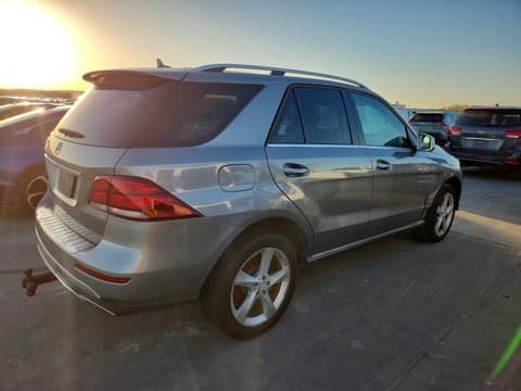 2016 Mercedes-benz GLE-Class, VIN 4JGDA5JB9GA687300. Zdjęcie 3 z 6 z aukcji Copart. Katalog aut z USA OpenDataCar.