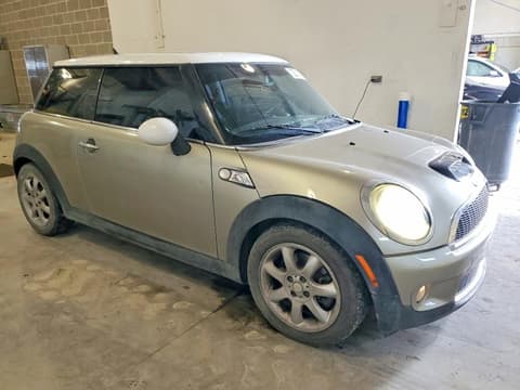 2008 Mini Cooper, VIN WMWMF73538TV38523. Фото 4 з 6 з аукціону Copart. Каталог авто зі США OpenDataCar.