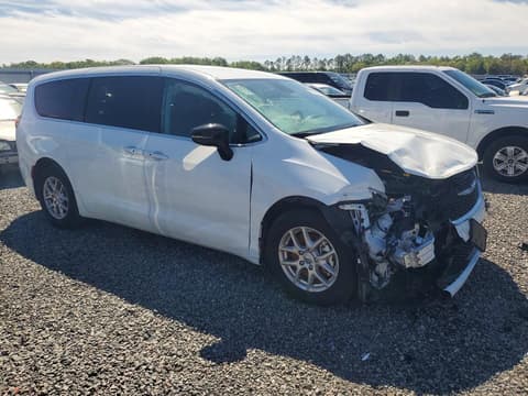 2024 Chrysler Pacifica, VIN 2C4RC1BG9RR170424. Фото 4 з 6 з аукціону Copart. Каталог авто зі США OpenDataCar.