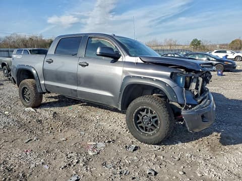 2018 Toyota Tundra, VIN 5TFDW5F1XJX708486. Фото 4 з 6 з аукціону Copart. Каталог авто зі США OpenDataCar.