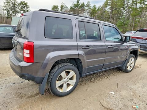 2016 Jeep Patriot, VIN 1C4NJRFB9GD618825. Фото 3 з 6 з аукціону Copart. Каталог авто зі США OpenDataCar.