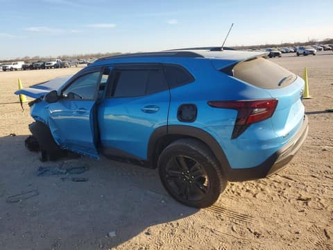 2025 Chevrolet Trax, VIN KL77LKEP1SC254693. Фото 2 з 6 з аукціону Copart. Каталог авто зі США OpenDataCar.