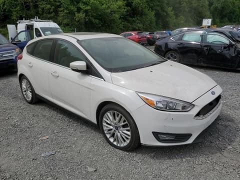 2018 Ford Focus, VIN 1FADP3N23JL288255. Фото 4 з 6 з аукціону Copart. Каталог авто зі США OpenDataCar.