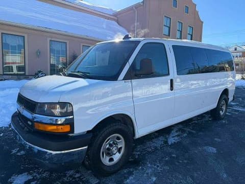 2021 Chevrolet Express 3500, VIN 1GAZGPF75M1261097. Фото 1 з 6 з аукціону Copart. Каталог авто зі США OpenDataCar.