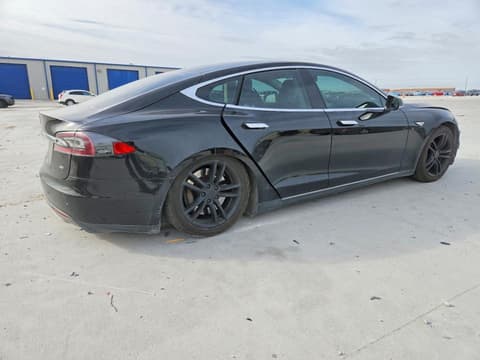 2013 Tesla Model S, VIN 5YJSA1CN4DFP20265. Фото 3 з 6 з аукціону Copart. Каталог авто зі США OpenDataCar.