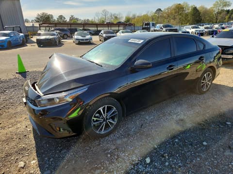 2023 Kia Forte, VIN 3KPF24AD2PE563758. Zdjęcie 1 z 6 z aukcji Copart. Katalog aut z USA OpenDataCar.