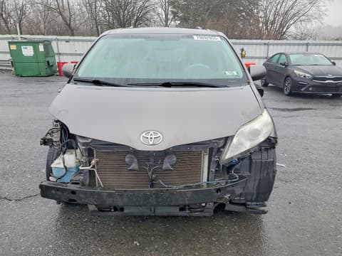 2014 Toyota Sienna, VIN 5TDYK3DC2ES509496. Фото 5 з 6 з аукціону Copart. Каталог авто зі США OpenDataCar.