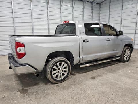 2017 Toyota Tundra, VIN 5TFDW5F18HX675076. Фото 3 з 6 з аукціону Copart. Каталог авто зі США OpenDataCar.