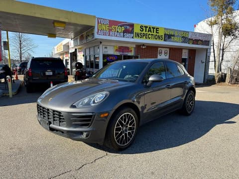 2015 Porsche Macan, VIN WP1AB2A55FLB51927. Фото 2 з 6 з аукціону Copart. Каталог авто зі США OpenDataCar.