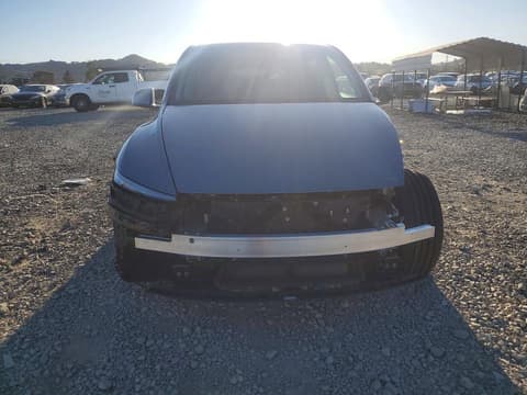 2026 Tesla Model Y, VIN 7SAYGDEE1TF461582. Фото 5 з 6 з аукціону Copart. Каталог авто зі США OpenDataCar.